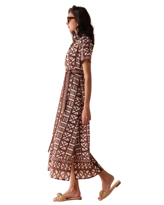 Amira Maxi