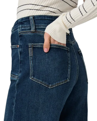 Anessa w/ Set In Pockets + Raw Hem