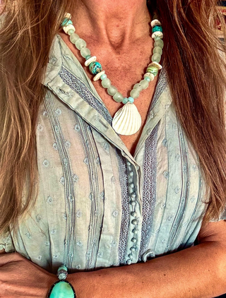 Tribal Shell Necklace-Drift